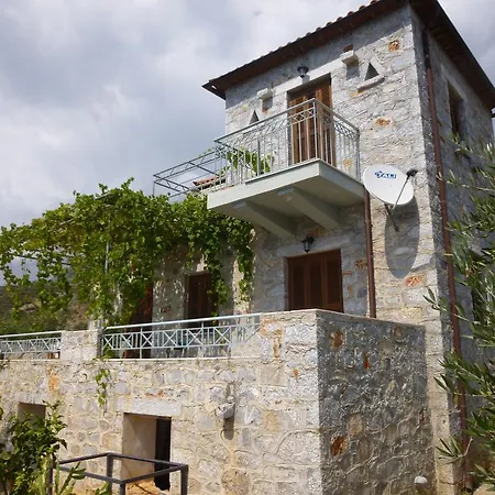 Aloni Kardamyli