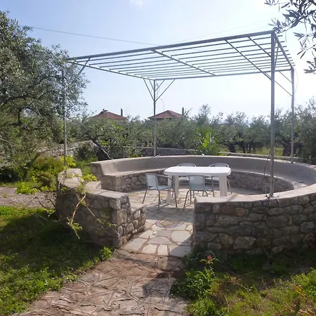 Holiday home Aloni *